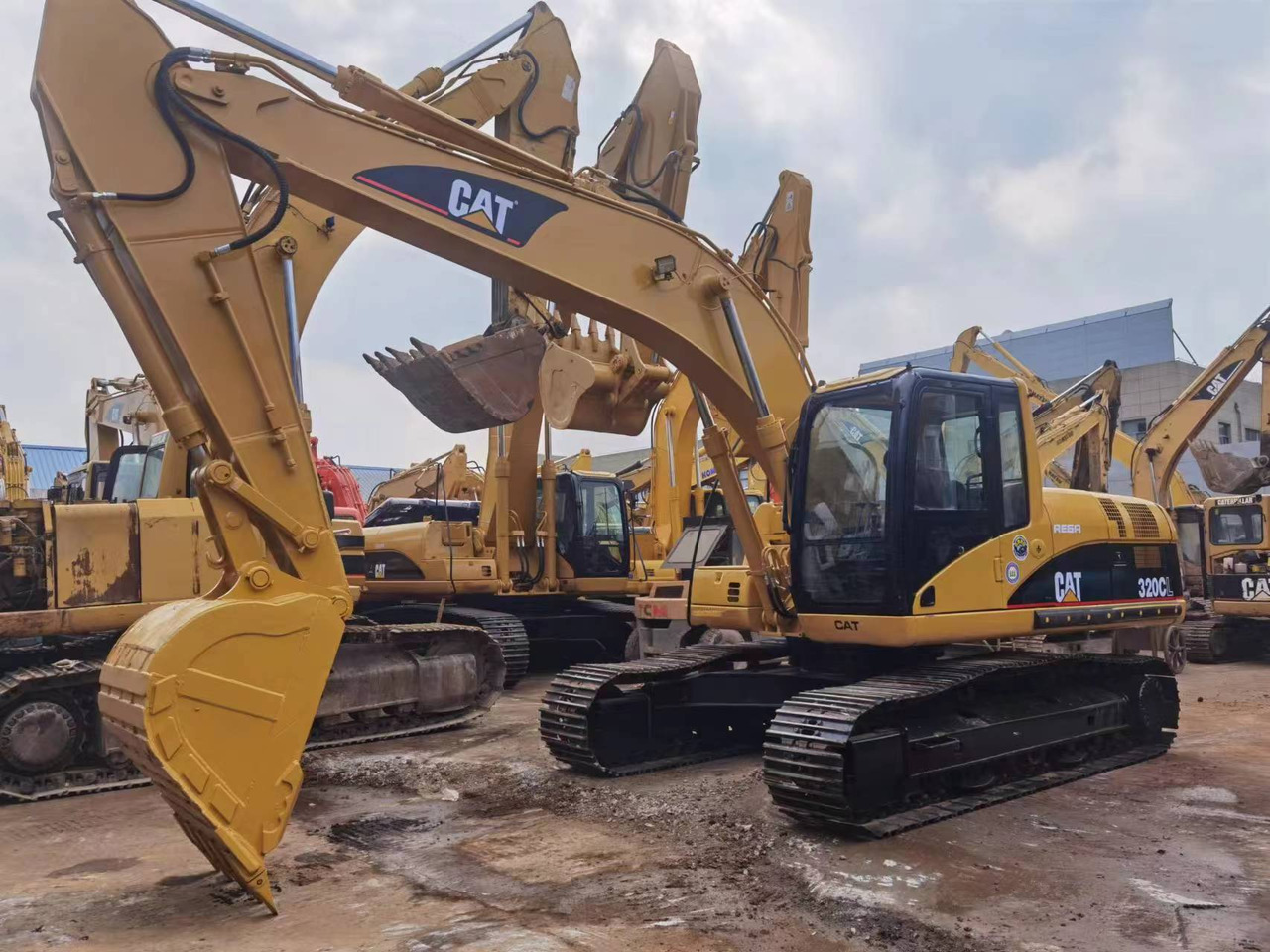 Caterpillar 320 320c 320cl Used Excavator CAT 320D 320D2 320GC Crawler in Excellent Work Performance - Гусеничный экскаватор: фото 4 Caterpillar 320 320c 320cl Used Excavator CAT 320D 320D2 320GC Crawler in Excellent Work Performance - Гусеничный экскаватор: фото 4