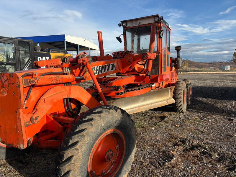 Champion D720 - Грейдер: фото 1 Champion D720 - Грейдер: фото 1