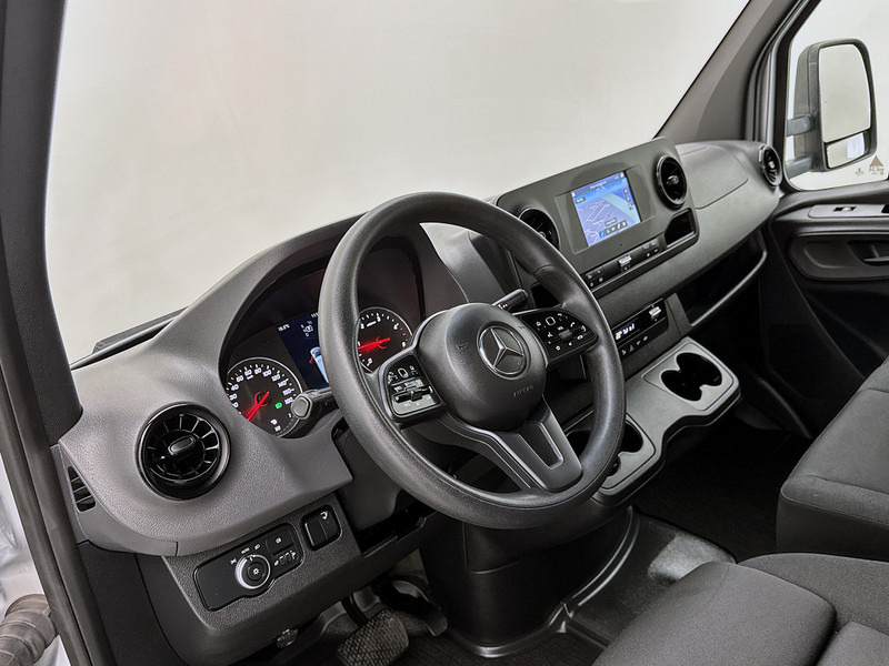 Mercedes-Benz Sprinter 316 2.2 CDI L3 Bakwagen Dhollandia laadklep Geveerde stoel Achteruitrijcamera Cruise control - Фургон с закрытым кузовом: фото 5 Mercedes-Benz Sprinter 316 2.2 CDI L3 Bakwagen Dhollandia laadklep Geveerde stoel Achteruitrijcamera Cruise control - Фургон с закрытым кузовом: фото 5