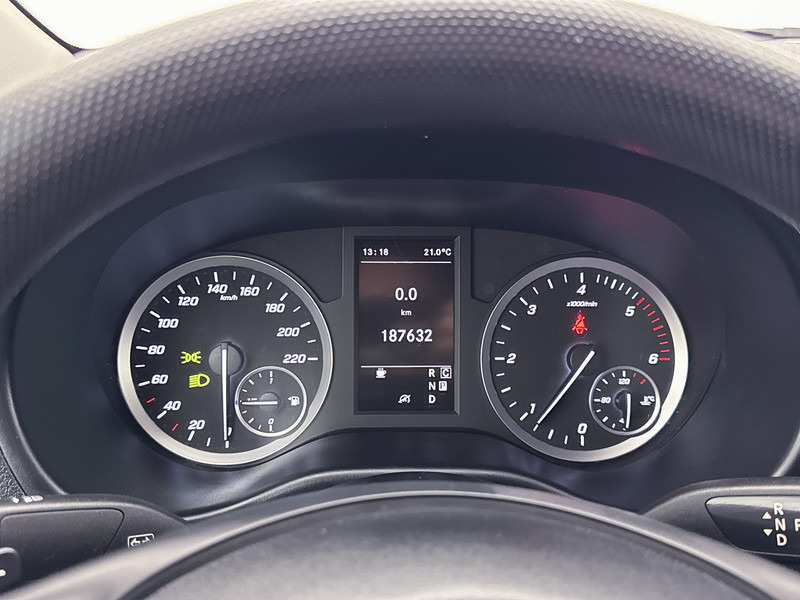 Mercedes-Benz Vito 114 CDI Lang Automaat Betimmering Cruise control Carplay/Androidauto - Легковой фургон: фото 5 Mercedes-Benz Vito 114 CDI Lang Automaat Betimmering Cruise control Carplay/Androidauto - Легковой фургон: фото 5