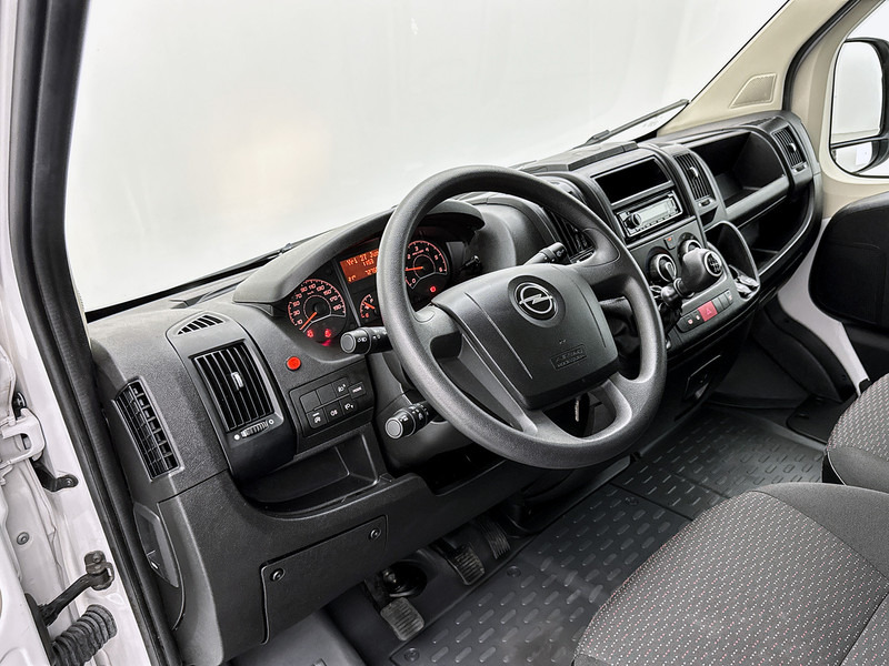 Opel Movano 2.2D 140pk Bakwagen met Laadklep Achteruitrijcamera Cruise Control Meubelbak D'Hollandia klep - Фургон с закрытым кузовом: фото 5 Opel Movano 2.2D 140pk Bakwagen met Laadklep Achteruitrijcamera Cruise Control Meubelbak D'Hollandia klep - Фургон с закрытым кузовом: фото 5