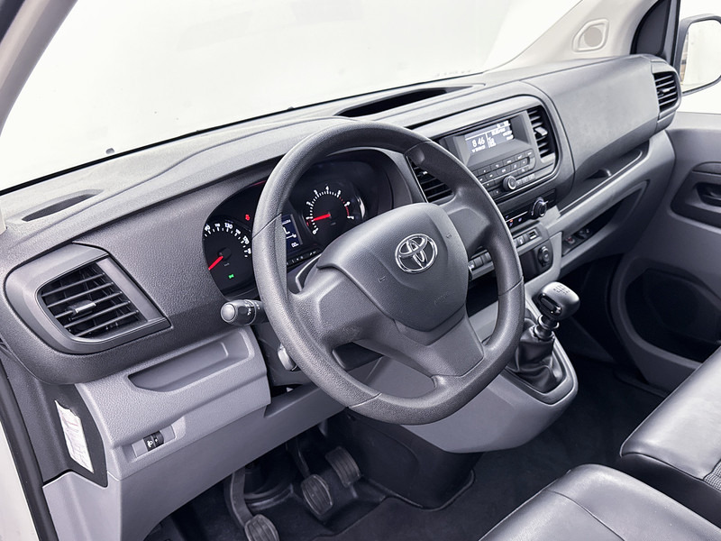 Toyota ProAce Worker 1.6 D-4D L2 Cool Comfort Betimmering Airco Sidebars Cruise Control - Легковой фургон: фото 5 Toyota ProAce Worker 1.6 D-4D L2 Cool Comfort Betimmering Airco Sidebars Cruise Control - Легковой фургон: фото 5