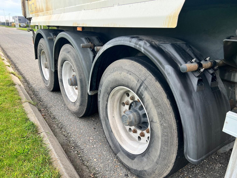 ATM 3 - assige kipper oplegger Hydraulische kleppen / Tipper 30,7m3 - Самосвальный прицеп: фото 5 ATM 3 - assige kipper oplegger Hydraulische kleppen / Tipper 30,7m3 - Самосвальный прицеп: фото 5