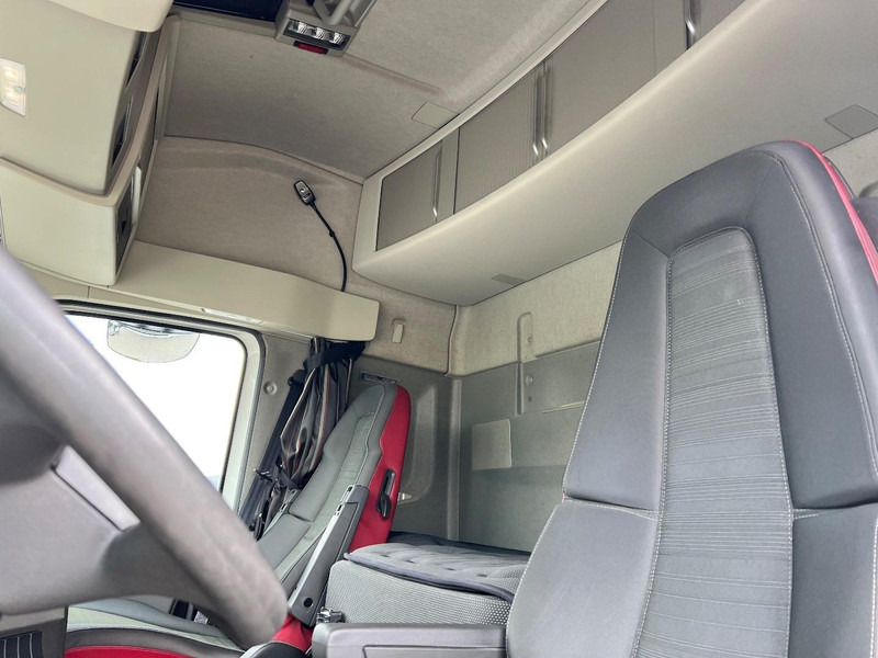 Тягач Volvo FH 460 6x2 vla trekker Chassis : LA / Pusher / lift: фото 13