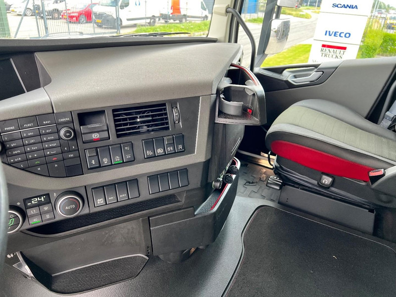 Тягач Volvo FH 460 6x2 vla trekker Chassis : LA / Pusher / lift: фото 17