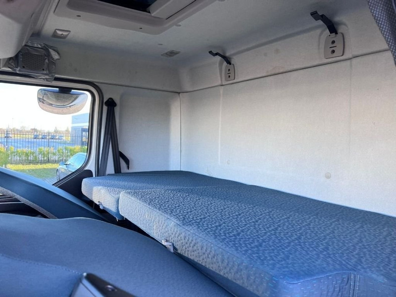 Рефрижератор Volvo FL 250 4x2 Koelwagen Thermo king V600  / Tailgate Dhollandia 2000kg: фото 18