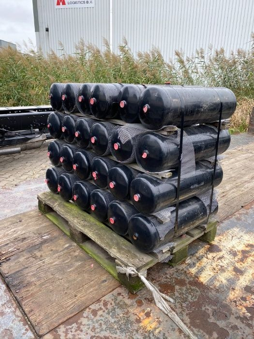 Butelii aer cap tractor / trailer/ semiremorca/ camion noi dezme truck - Воздушная подвеска для Грузовиков: фото 3 Butelii aer cap tractor / trailer/ semiremorca/ camion noi dezme truck - Воздушная подвеска для Грузовиков: фото 3