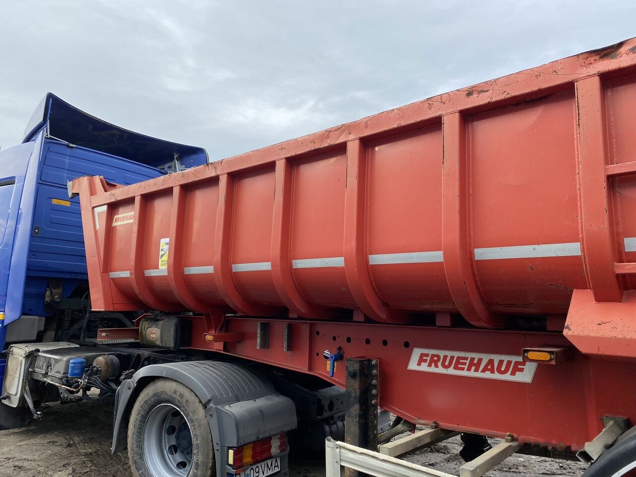 Fruehauf Semiremorca basculabila Aluminiu Agregate PV 6.28 T /// 2 PIECE - Самосвальный полуприцеп: фото 5 Fruehauf Semiremorca basculabila Aluminiu Agregate PV 6.28 T /// 2 PIECE - Самосвальный полуприцеп: фото 5