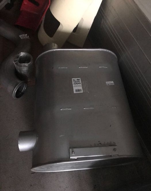 Renault DCI - Выхлопная труба для Грузовиков: фото 1 Renault DCI - Выхлопная труба для Грузовиков: фото 1