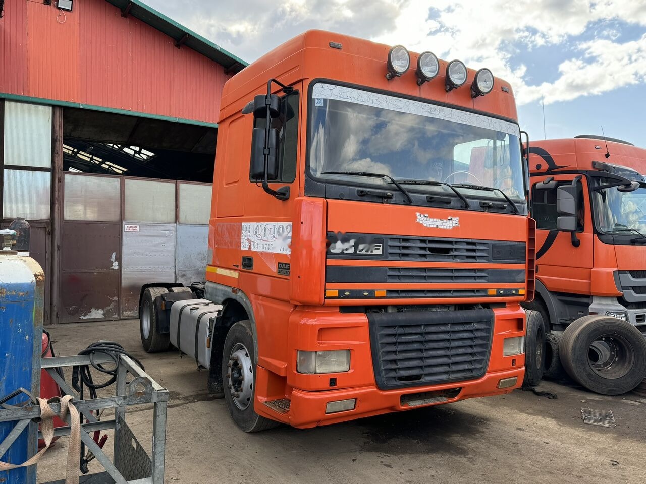 DAF XF 95 530 Euro 3 EXPORT Retarder - Тягач: фото 1 DAF XF 95 530 Euro 3 EXPORT Retarder - Тягач: фото 1