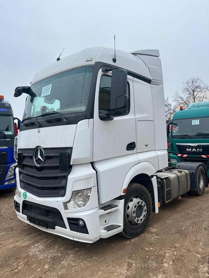 MERCEDES-BENZ ACTROS 1843 4x2 MP4 STANDARD / 650 km / 27% consumption / TOPPP - Тягач: фото 1 MERCEDES-BENZ ACTROS 1843 4x2 MP4 STANDARD / 650 km / 27% consumption / TOPPP - Тягач: фото 1