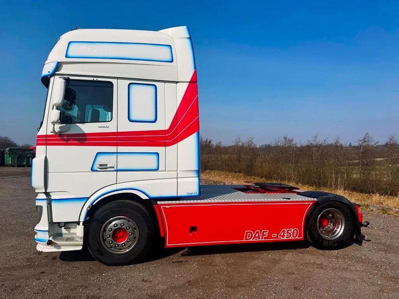 DAF XF 450 DAF XF 450 Special Interior. 706000 km. Euro 6 - Тягач: фото 4 DAF XF 450 DAF XF 450 Special Interior. 706000 km. Euro 6 - Тягач: фото 4