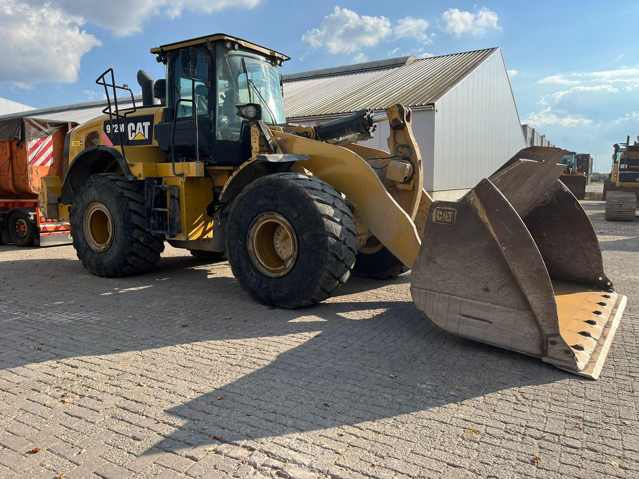 Caterpillar 972M - Колёсный погрузчик: фото 5 Caterpillar 972M - Колёсный погрузчик: фото 5