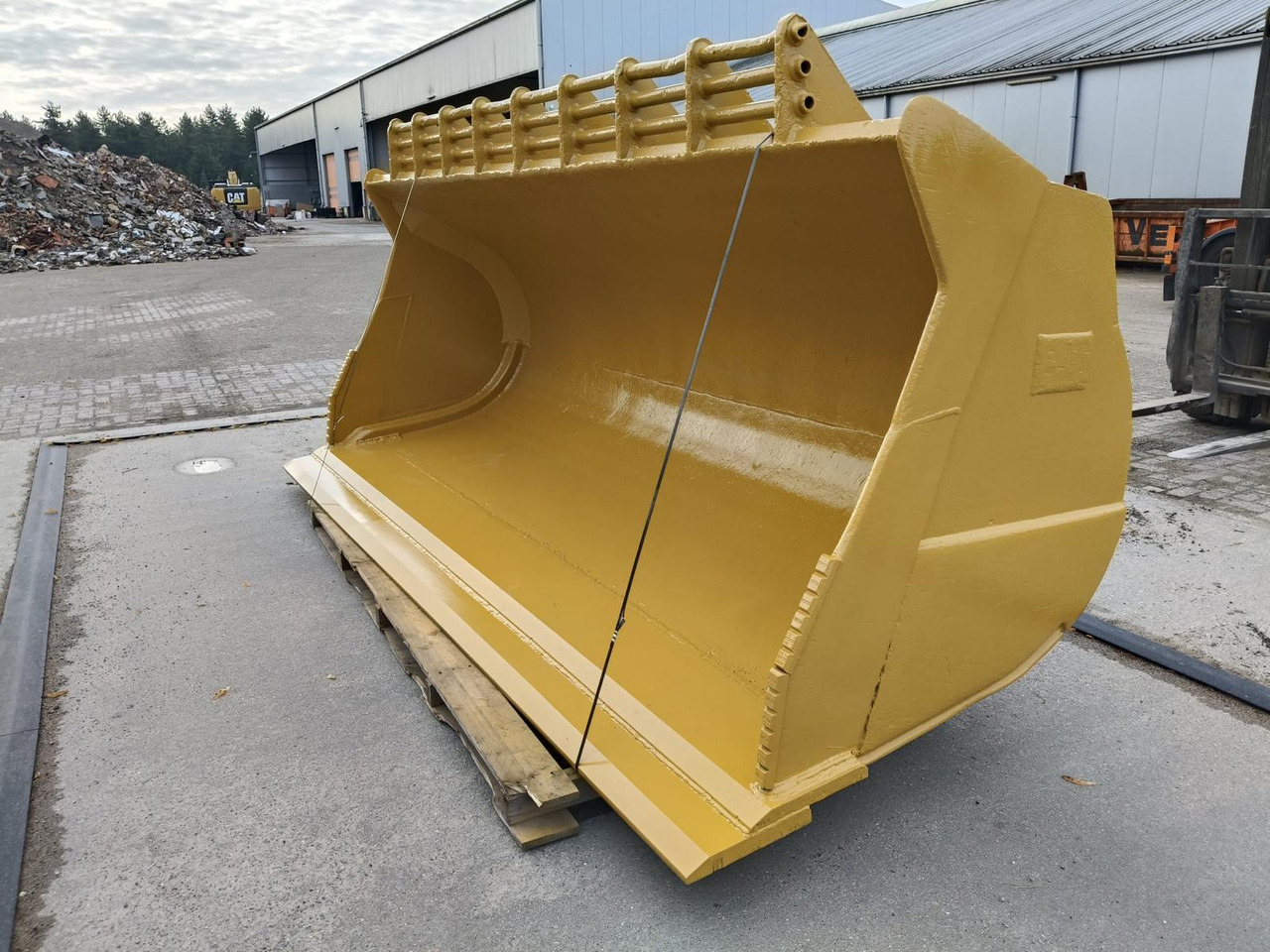 Caterpillar 980 Bucket - Ковш для погрузчика: фото 2 Caterpillar 980 Bucket - Ковш для погрузчика: фото 2