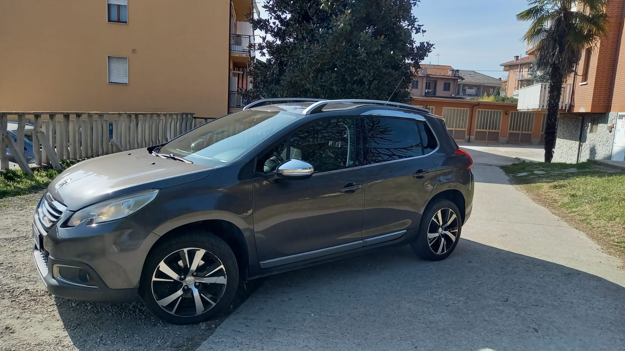 PEUGEOT 2008 - Седан: фото 2 PEUGEOT 2008 - Седан: фото 2