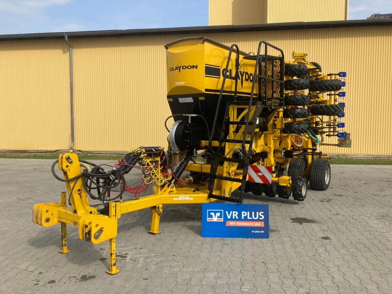 CLAYDON HYBRID T 6 VIEL ZUBEHÖR - Сеялка точного высева: фото 1 CLAYDON HYBRID T 6 VIEL ZUBEHÖR - Сеялка точного высева: фото 1