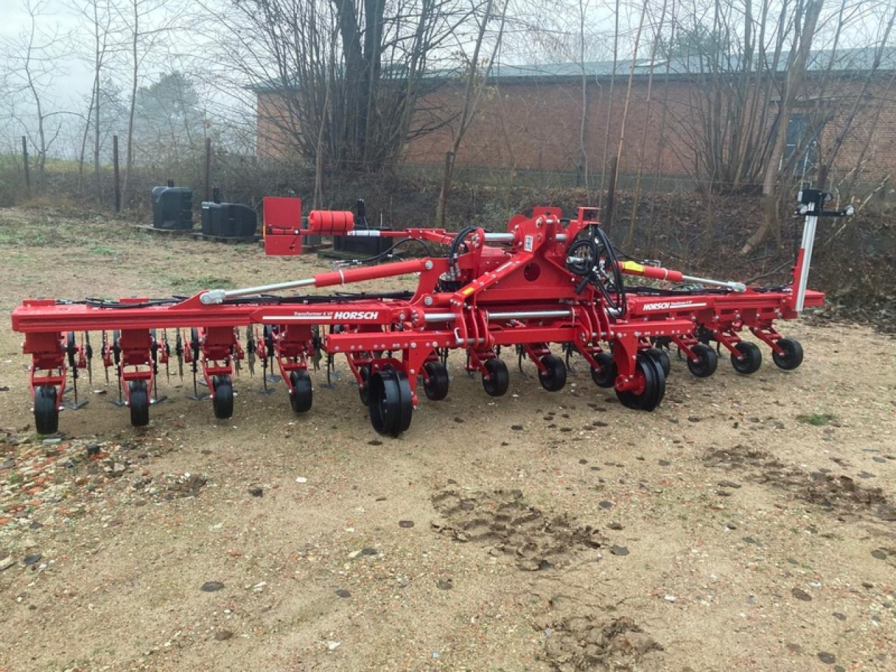 HORSCH TRANSFORMER6 VF - Техника для обработки почвы: фото 2 HORSCH TRANSFORMER6 VF - Техника для обработки почвы: фото 2
