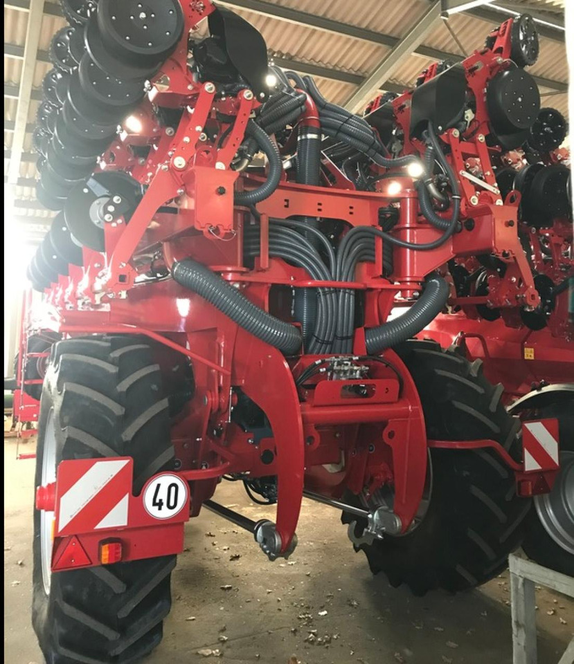 Horsch MAESTRO 12SX AUTOFORCE - Сеялка точного высева: фото 3 Horsch MAESTRO 12SX AUTOFORCE - Сеялка точного высева: фото 3