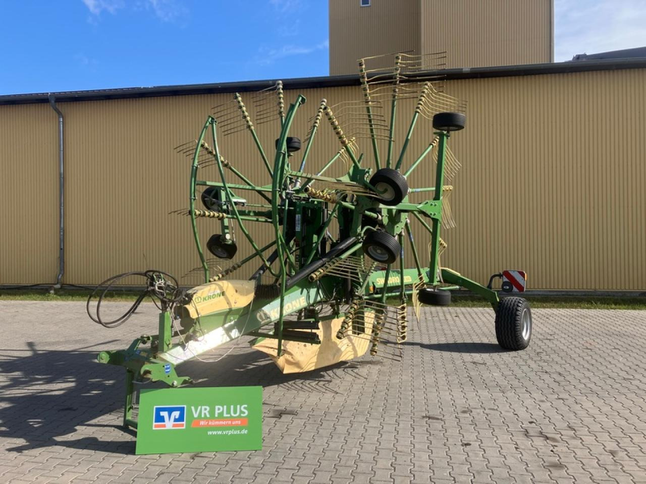 Krone TC880 - Сеноворошилка: фото 1 Krone TC880 - Сеноворошилка: фото 1