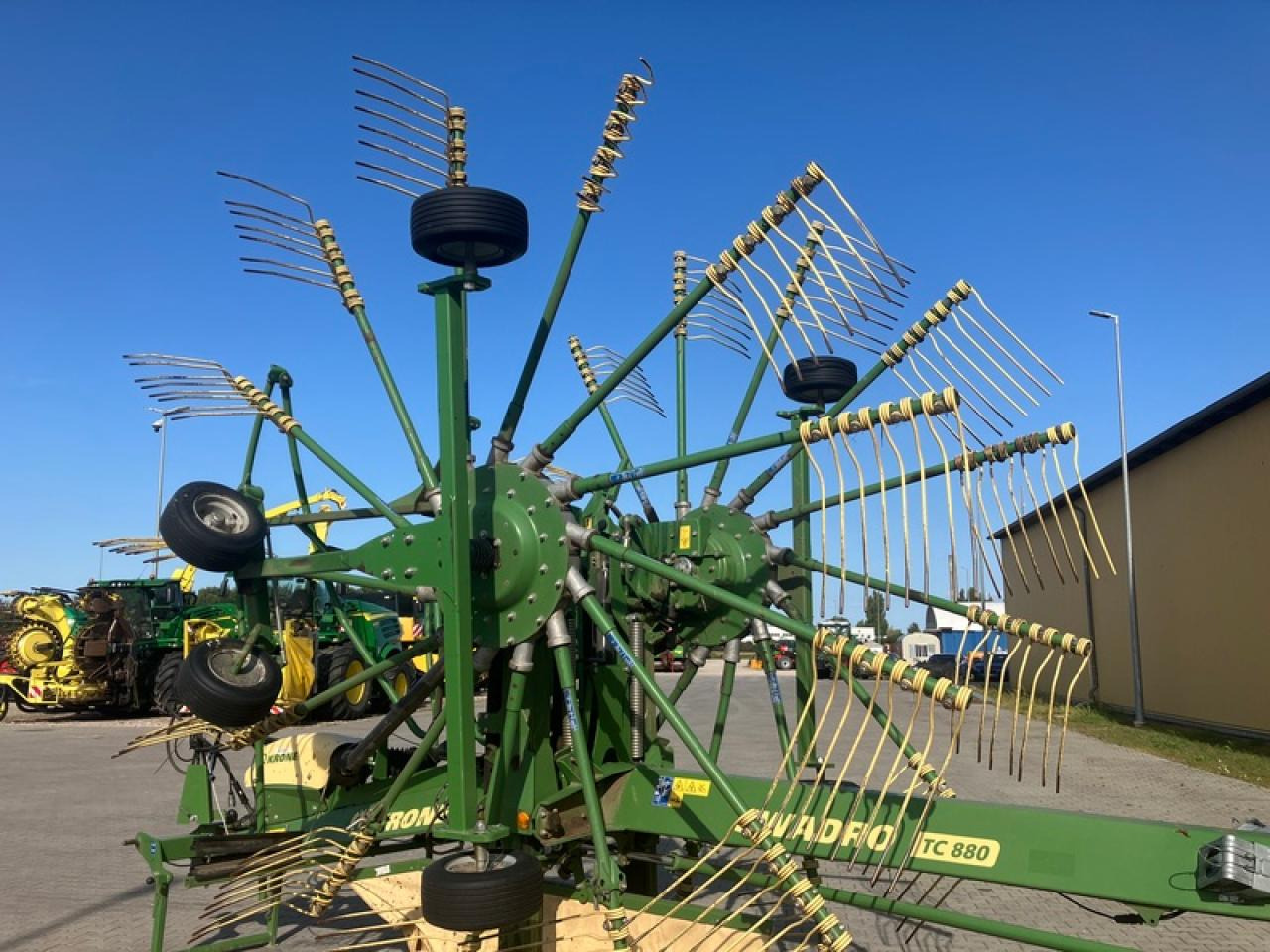 Krone TC880 - Сеноворошилка: фото 5 Krone TC880 - Сеноворошилка: фото 5