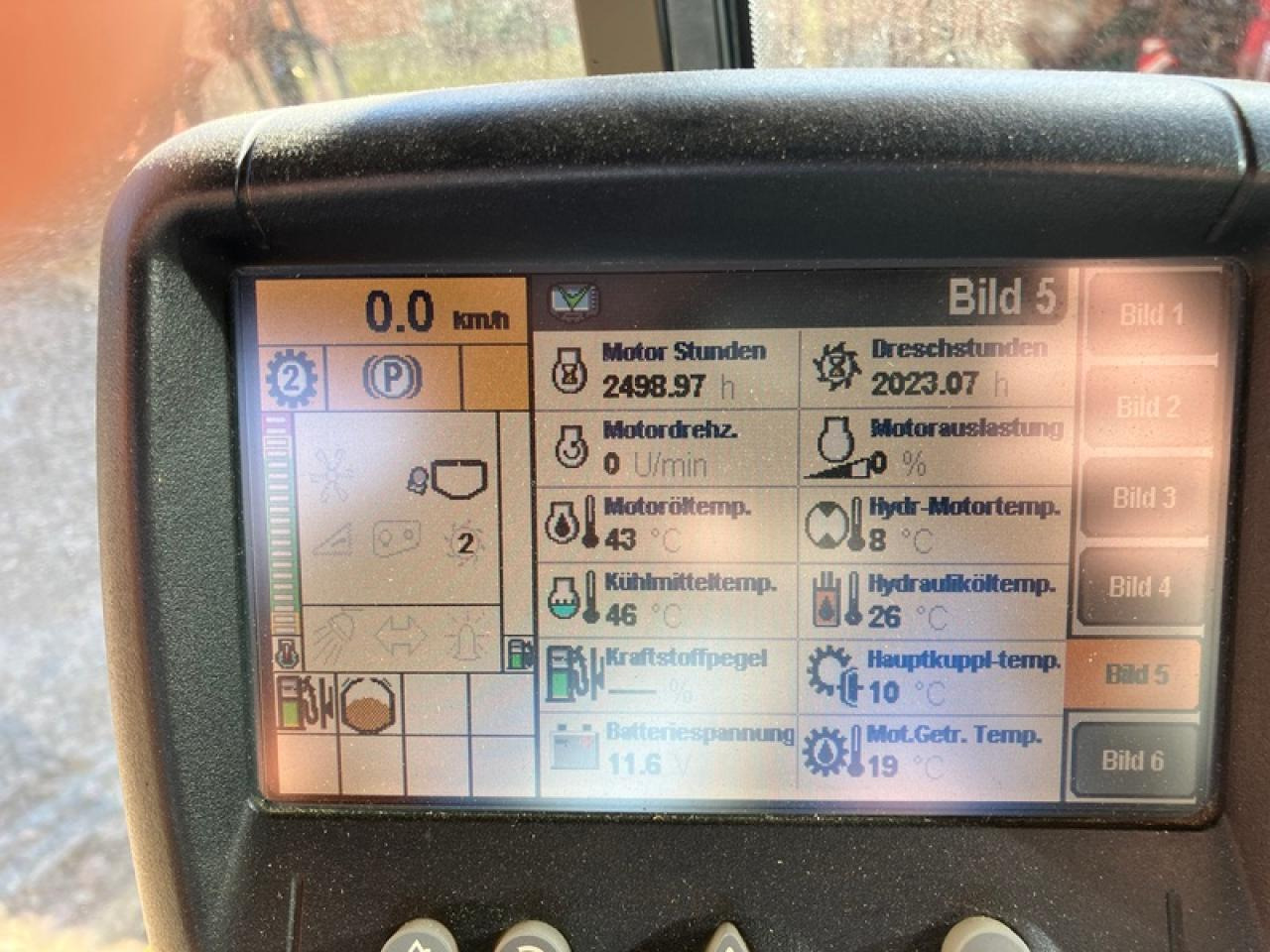 New Holland CX 8090 ALLRAD - Зерноуборочный комбайн: фото 5 New Holland CX 8090 ALLRAD - Зерноуборочный комбайн: фото 5