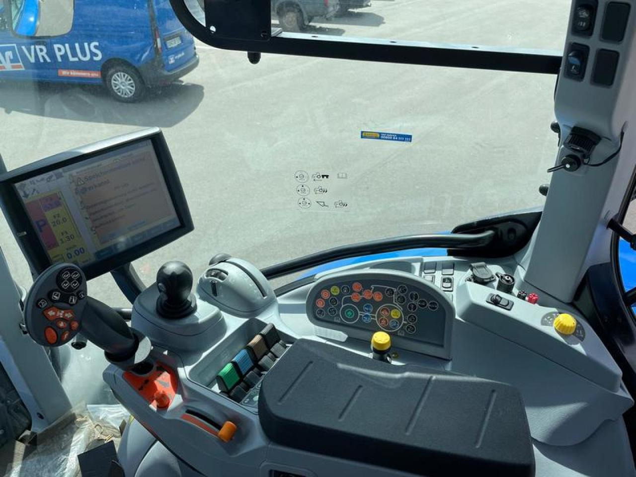 Новый Трактор New Holland T 7.245 AKTION: фото 8