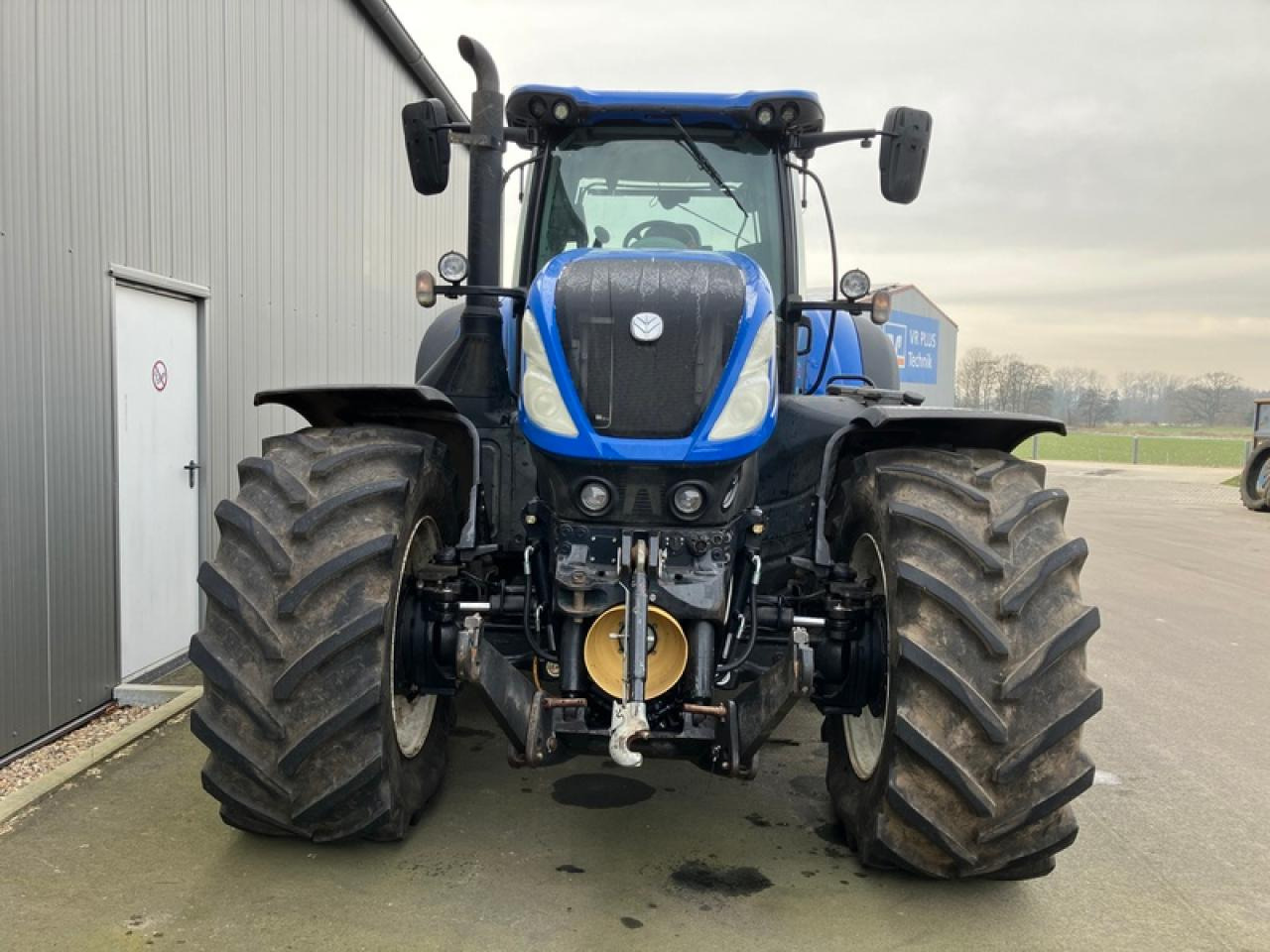New Holland T7.315 - Трактор: фото 4 New Holland T7.315 - Трактор: фото 4