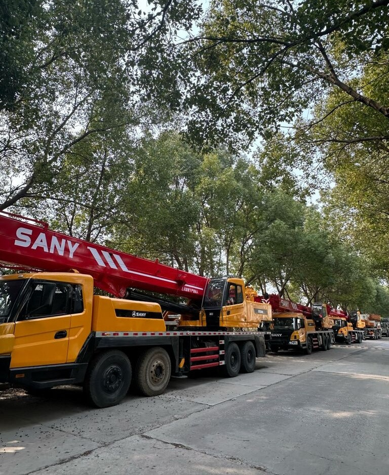 Sany STC250 STC500 STC800 25 50 80 100 truck crane for sale - Мобильный кран: фото 1 Sany STC250 STC500 STC800 25 50 80 100 truck crane for sale - Мобильный кран: фото 1
