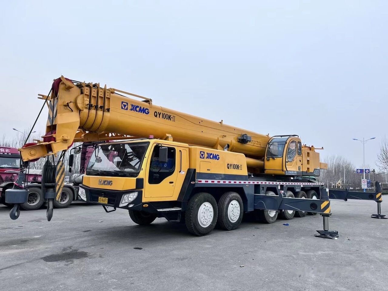 XCMG qy100k - Мобильный кран: фото 2 XCMG qy100k - Мобильный кран: фото 2