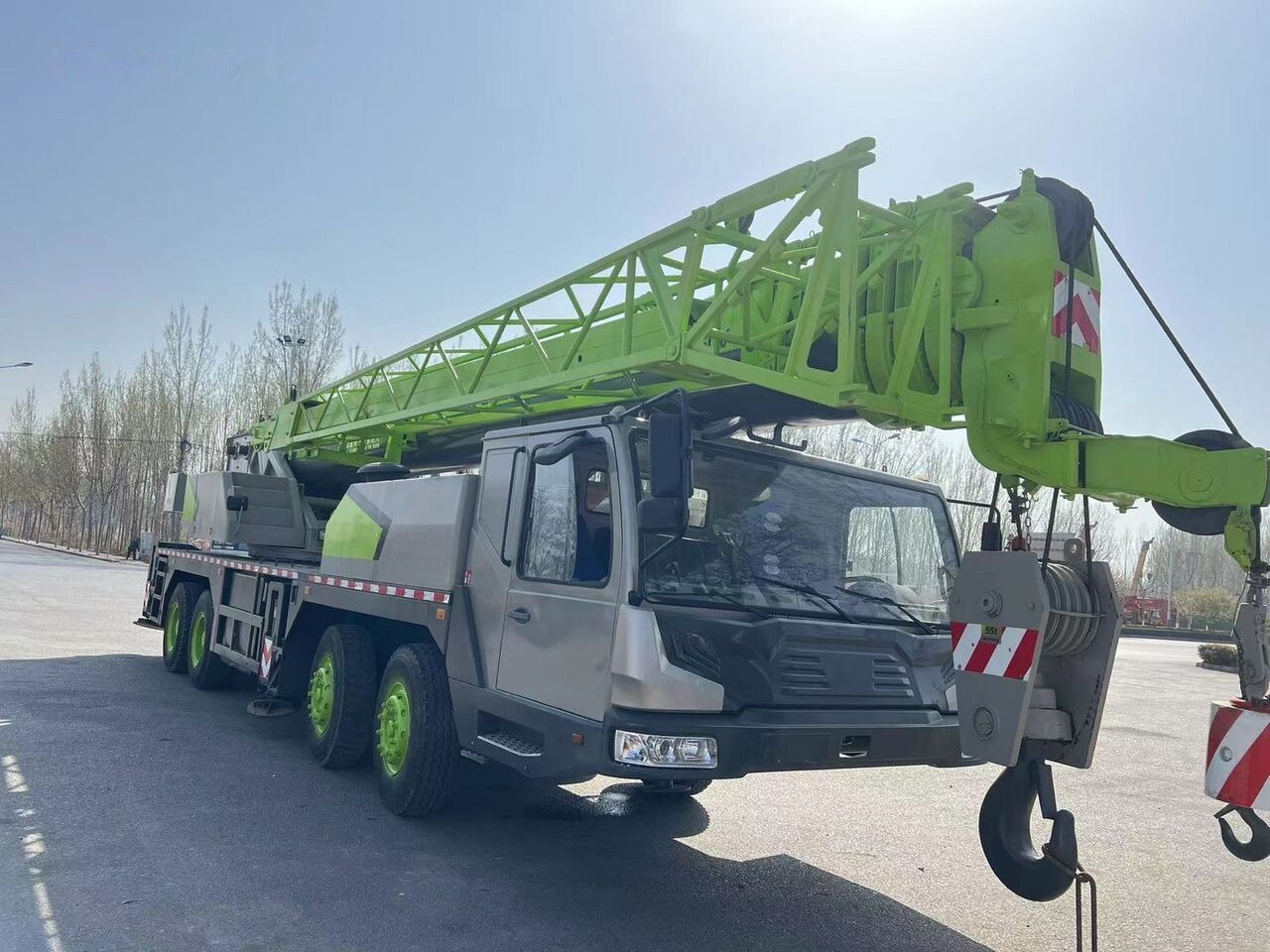 Zoomlion Second-hand Zoomlion ZTC500V 50 tons 70 tons 80 tons 100 tons tr - Мобильный кран: фото 3 Zoomlion Second-hand Zoomlion ZTC500V 50 tons 70 tons 80 tons 100 tons tr - Мобильный кран: фото 3
