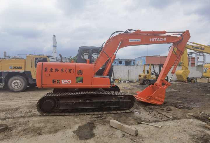 12ton hitachi ex120-5 excavator for sale used crawler digger machine SECOND HAND hitachi ex120-5 excavator for sale - Гусеничный экскаватор: фото 3 12ton hitachi ex120-5 excavator for sale used crawler digger machine SECOND HAND hitachi ex120-5 excavator for sale - Гусеничный экскаватор: фото 3