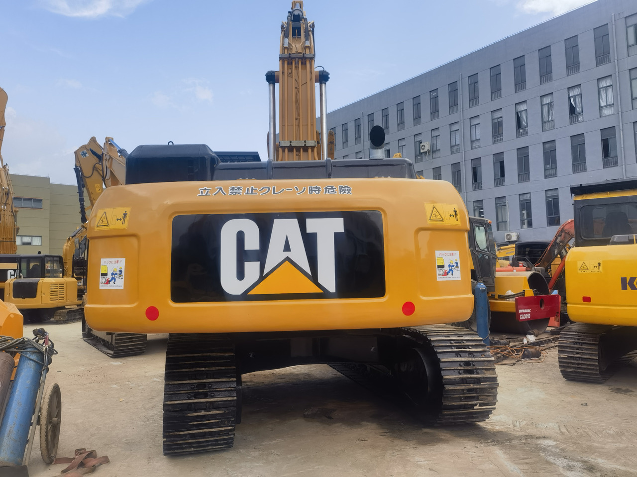 Гусеничный экскаватор CAT 330DL excavator: фото 6