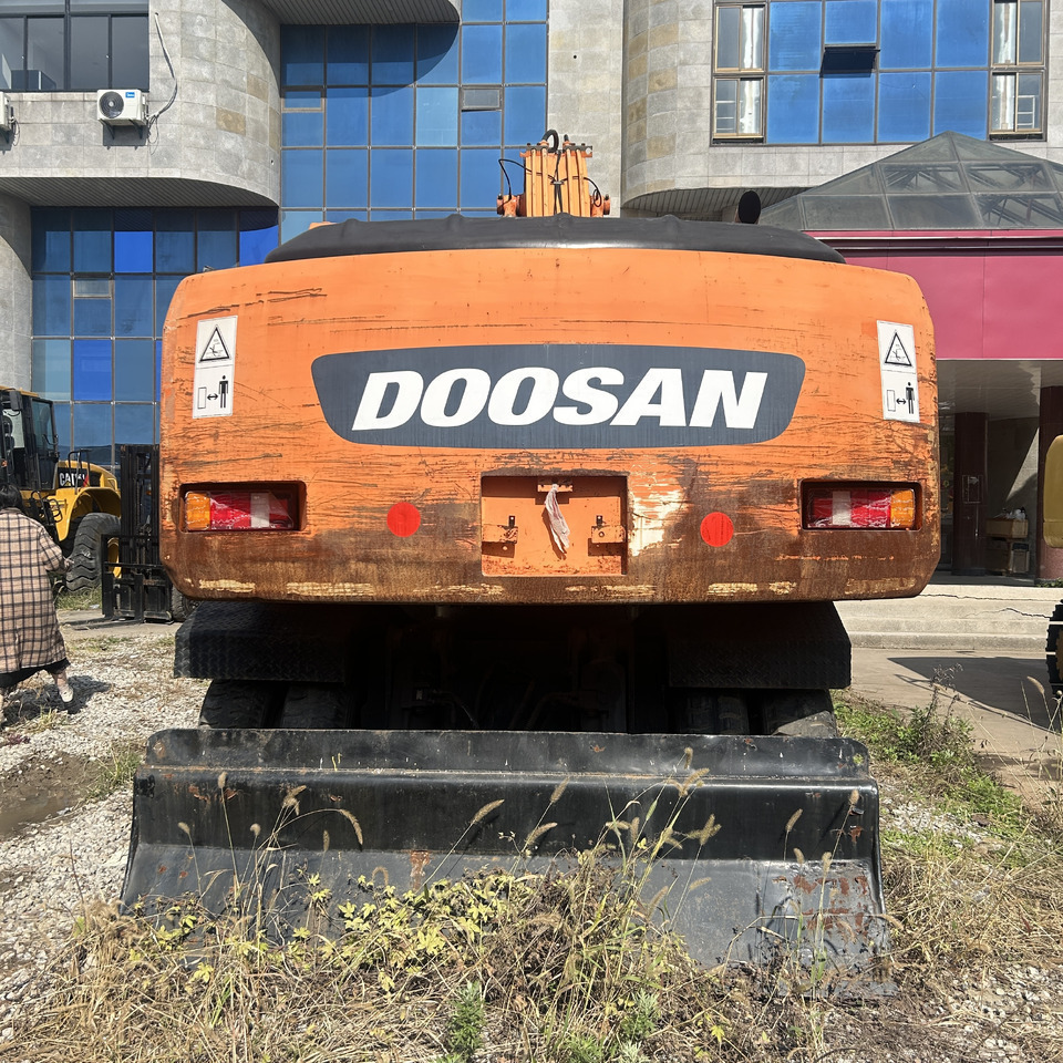 Колёсный экскаватор Doosan DH210w-7 wheel excavator: фото 6
