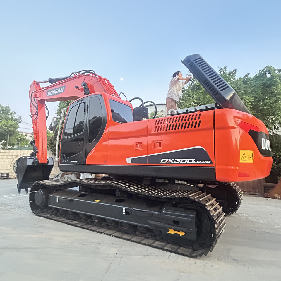 Doosan DX300LC Crawler Excavator - Гусеничный экскаватор: фото 3 Doosan DX300LC Crawler Excavator - Гусеничный экскаватор: фото 3