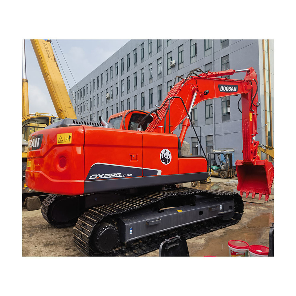 Doosan Dx225 Crawler Excavator - Гусеничный экскаватор: фото 1 Doosan Dx225 Crawler Excavator - Гусеничный экскаватор: фото 1