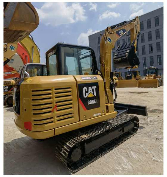 Good Condition Mini Excavator 7.5Ton Cat 306e2 Hydraulic Crawler second hand Mini digger For Sale - Гусеничный экскаватор: фото 1 Good Condition Mini Excavator 7.5Ton Cat 306e2 Hydraulic Crawler second hand Mini digger For Sale - Гусеничный экскаватор: фото 1