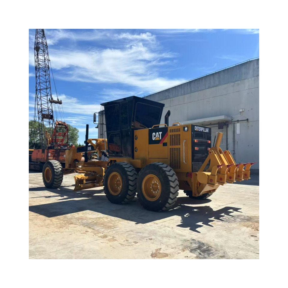 Original cat 140k grader machine used for sale - Грейдер: фото 4 Original cat 140k grader machine used for sale - Грейдер: фото 4