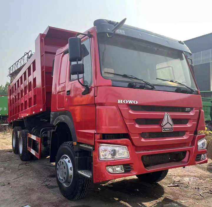 Second Hand 6x4/8x4 Used Howo Tipper Dump Truck Used 10 Wheels Sinotruck Howo Dump Truck - Самосвал: фото 2 Second Hand 6x4/8x4 Used Howo Tipper Dump Truck Used 10 Wheels Sinotruck Howo Dump Truck - Самосвал: фото 2