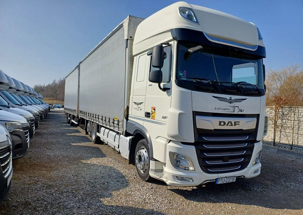 DAF XF 480 SUPER SPACE CAB / ZESTAW TANDEM PRZEJAZDOWY 120m3 - Тентованный грузовик: фото 2 DAF XF 480 SUPER SPACE CAB / ZESTAW TANDEM PRZEJAZDOWY 120m3 - Тентованный грузовик: фото 2