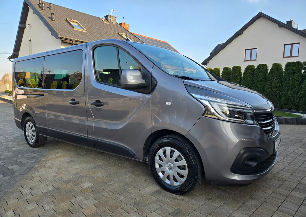 Renault Trafic Grand SpaceClass 2.0 dCi EDC - Микроавтобус, Пассажирский фургон: фото 3 Renault Trafic Grand SpaceClass 2.0 dCi EDC - Микроавтобус, Пассажирский фургон: фото 3