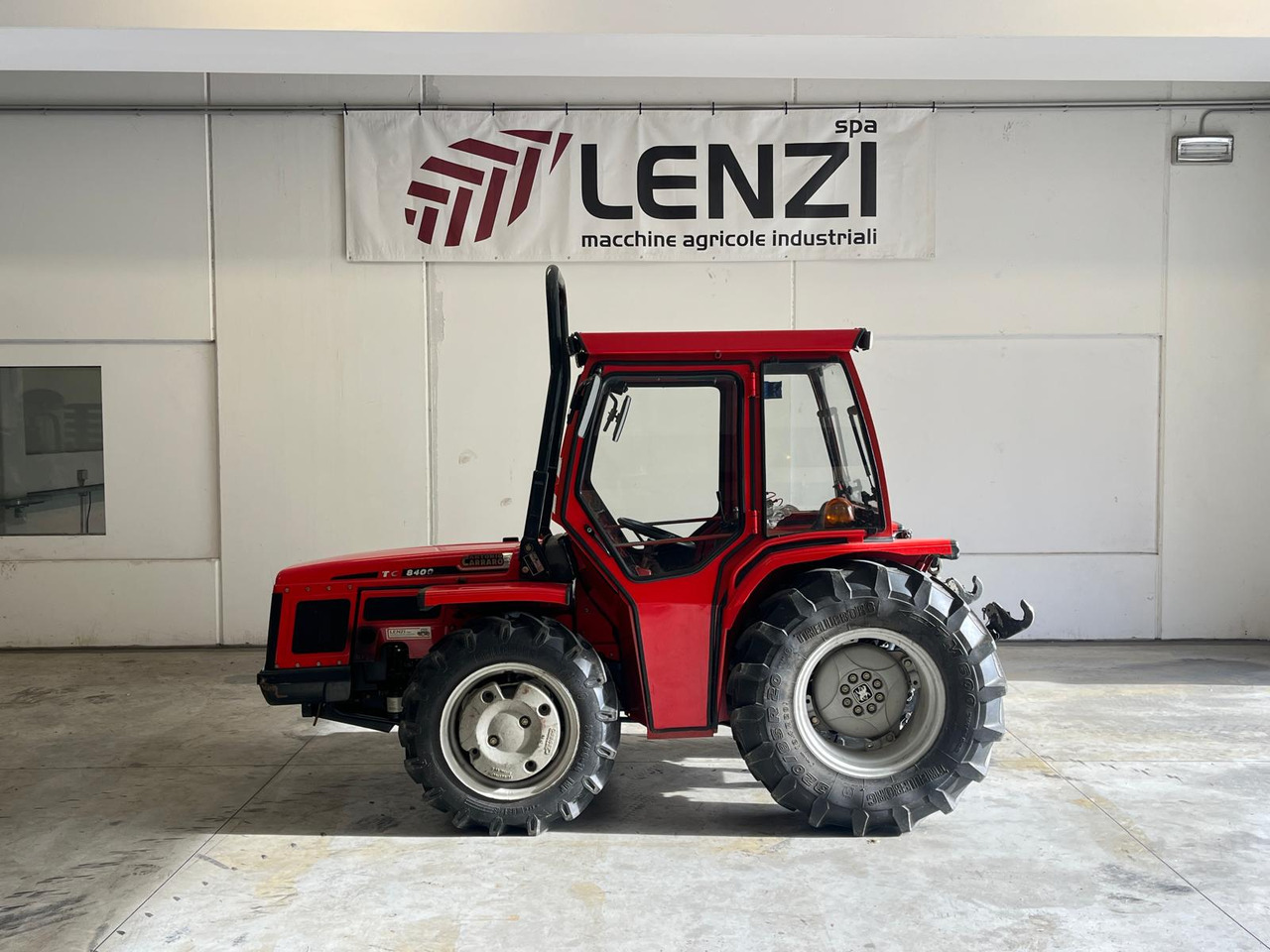 ANTONIO CARRARO TC 8400 F - Трактор: фото 1 ANTONIO CARRARO TC 8400 F - Трактор: фото 1