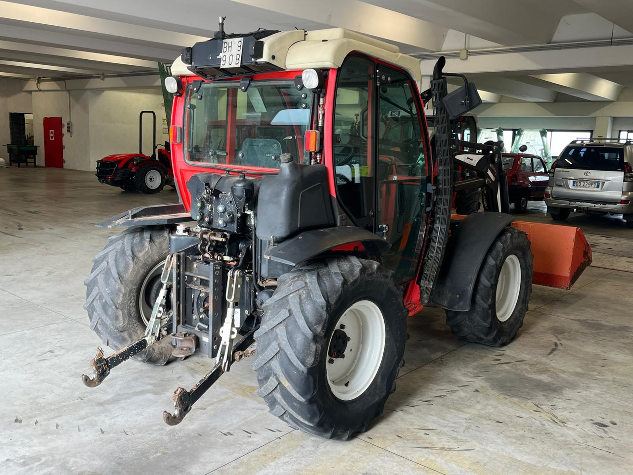 REFORM MOUNY 80S + CARICATORE HYDRAC - Трактор: фото 5 REFORM MOUNY 80S + CARICATORE HYDRAC - Трактор: фото 5