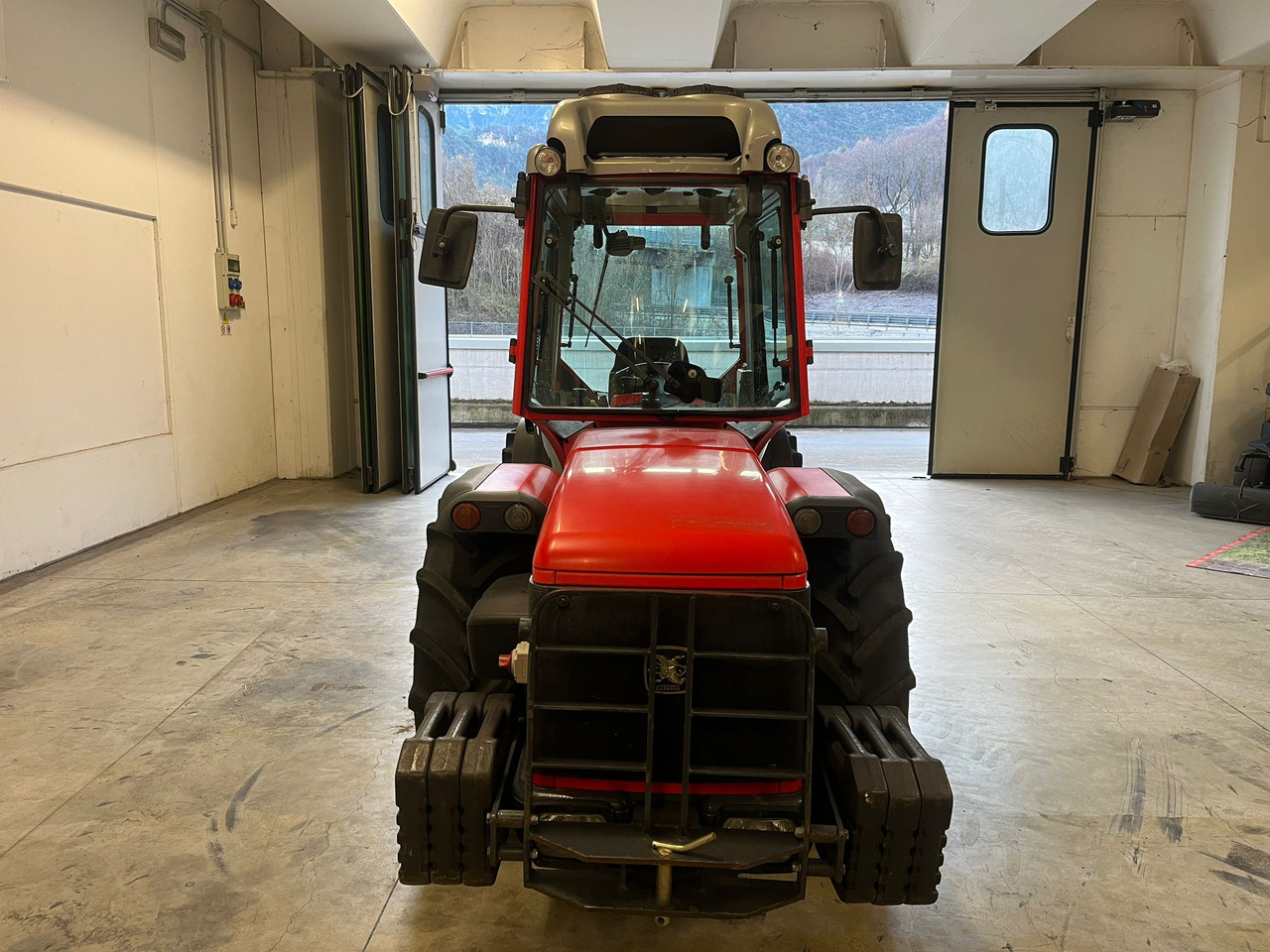 TRATTORE ANTONIO CARRARO SRX 9400 - Трактор: фото 4 TRATTORE ANTONIO CARRARO SRX 9400 - Трактор: фото 4