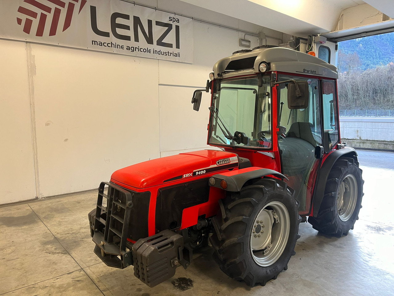 TRATTORE ANTONIO CARRARO SRX 9400 - Трактор: фото 2 TRATTORE ANTONIO CARRARO SRX 9400 - Трактор: фото 2