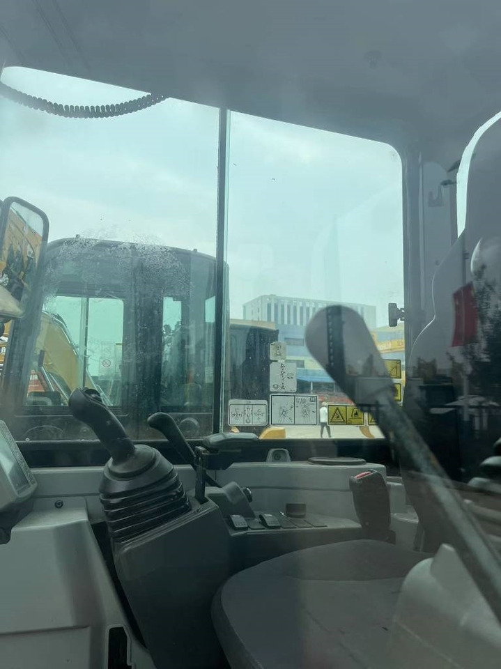 CAT 303.5 E CR  - Мини-экскаватор: фото 2 CAT 303.5 E CR  - Мини-экскаватор: фото 2