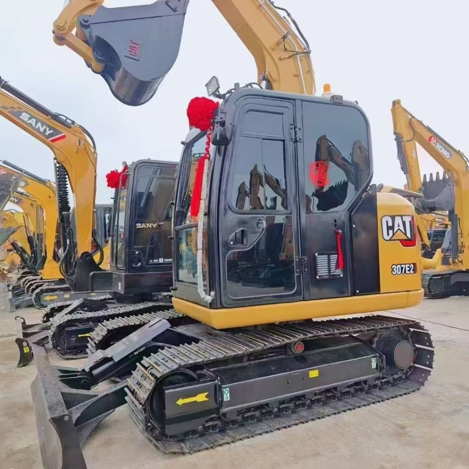 CAT 307E2 - Гусеничный экскаватор: фото 2 CAT 307E2 - Гусеничный экскаватор: фото 2