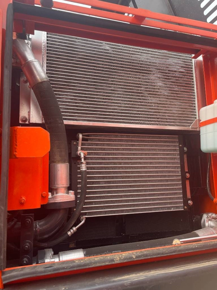 Гусеничный экскаватор Doosan DX 220 LC-9C: фото 7