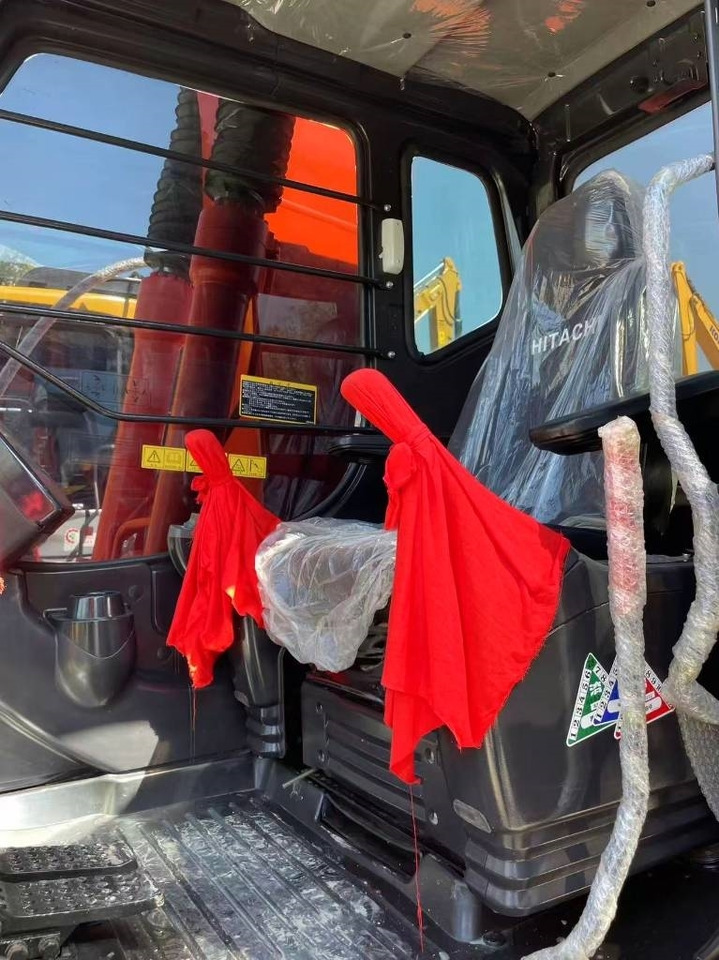 Hitachi ZX 120 - Гусеничный экскаватор: фото 4 Hitachi ZX 120 - Гусеничный экскаватор: фото 4