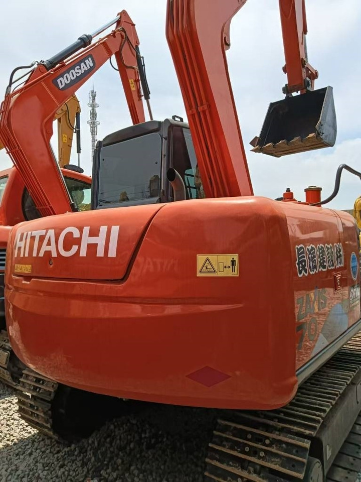 Hitachi ZX 70 - Мини-экскаватор: фото 5 Hitachi ZX 70 - Мини-экскаватор: фото 5