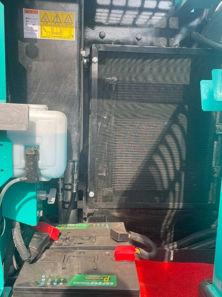 Kobelco SK 75 - Гусеничный экскаватор: фото 2 Kobelco SK 75 - Гусеничный экскаватор: фото 2